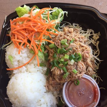 Da Kitchen Maui - Kalua pork Plate to go - Hawaiian Near Me - Kihei, Hawaii Da Kitchen Maui - Kalua pork Plate to go - Hawaiian Near Me - Kihei, Hawaii