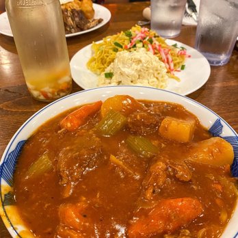 Tanaka Saimin - Beef Stew with Fried Noodles and Macaroni-Potato Salad Don't forget the chili pepper water! - Japanese Near Me - Honolulu, Hawaii Tanaka Saimin - Beef Stew with Fried Noodles and Macaroni-Potato Salad Don't forget the chili pepper water! - Japanese Near Me - Honolulu, Hawaii