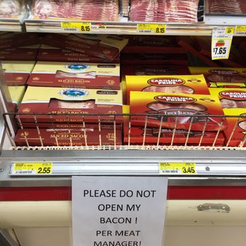 Gulfside IGA Plus - Apparently this is a consistent issue?! - Grocery Near Me - Carrabelle, Florida