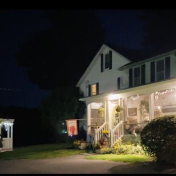 Buck's Homestead Bed & Breakfast - Bed & Breakfast Near Me - Montgomery, New York Buck's Homestead Bed & Breakfast - Bed & Breakfast Near Me - Montgomery, New York