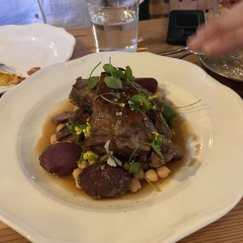 Dalida - Baked lamb with chickpeas - Mediterranean Near Me - San Francisco, California Dalida - Baked lamb with chickpeas - Mediterranean Near Me - San Francisco, California