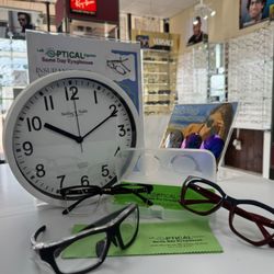 Lab Optical Express - You can bring your own frames and get your eyeglasses de same day!