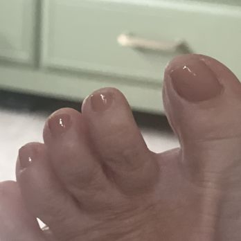Cosmo Nails - Nail Salons Near Me - Minneapolis, Minnesota