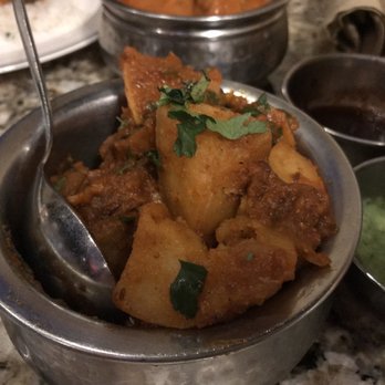 Guru Palace - The potato Aloo Palak - Indian Near Me - Mesa, Arizona
