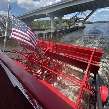 St Johns Rivership Company - Paddle boat - Boat Tours Near Me - Sanford, Florida St Johns Rivership Company - Paddle boat - Boat Tours Near Me - Sanford, Florida