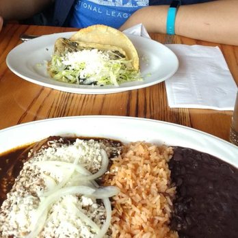 De Mole - Enchiladas and quesadillas - Mexican Near Me - Woodside, New York