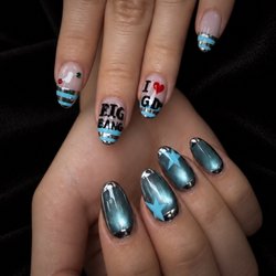 Pure Nails Spa - BIGBANG weekend ready The perfect nails for the perfect show.
