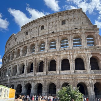 The Roman Guy - The Colosseum - Food Tours Near Me