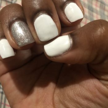Bliss Nail Salon - Elkridge - Coats uneven (middle finger) - Nail Salons Near Me - Elkridge, Maryland Bliss Nail Salon - Elkridge - Coats uneven (middle finger) - Nail Salons Near Me - Elkridge, Maryland