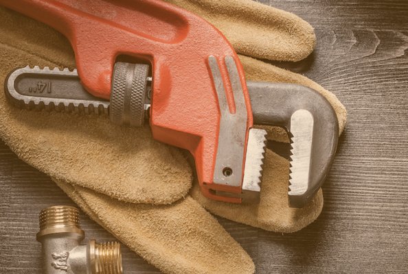 South Clackamas Plumbing Logo