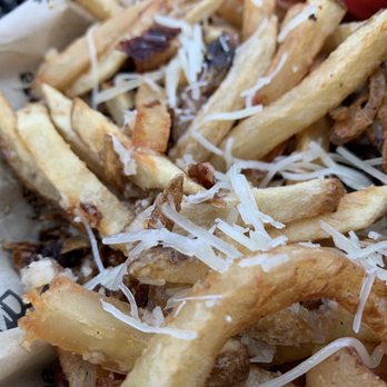 Drizzle - Garlic fries - Coffee & Tea Near Me - Mount Shasta, California