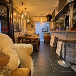 Le Bakera - Côté intérieure donnant sur la rue piétonne