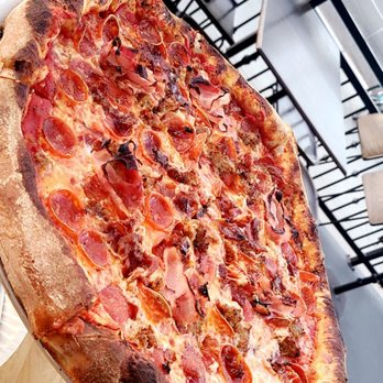Thunderbolt Pizza - Pizza Near Me - Long Beach, California Thunderbolt Pizza - Pizza Near Me - Long Beach, California