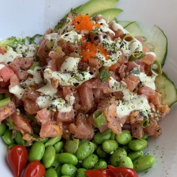 Scratch Kitchen & Taproom - Tuna poke bowl. Best poke I've every had! - Bars Near Me - Apex, North Carolina