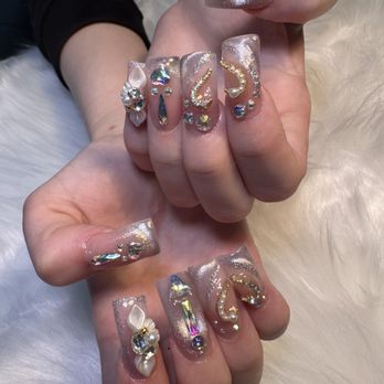 Pretty Nail Salon - Cat eye and rhinestones ! - Nail Salons Near Me - Bexley, Ohio Pretty Nail Salon - Cat eye and rhinestones ! - Nail Salons Near Me - Bexley, Ohio