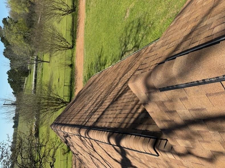 Slide of East Texas Roofing