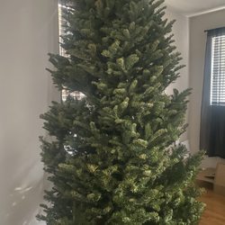Lowe's Home Improvement - Letting branches fall