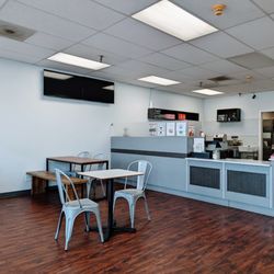 Mama Mia Fusion - West University - Inside