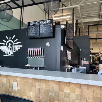Brown Soul Brewing - Bar area - Restaurants Near Me - South Gate, California Brown Soul Brewing - Bar area - Restaurants Near Me - South Gate, California