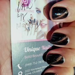Magnetic gel manicure by Lan