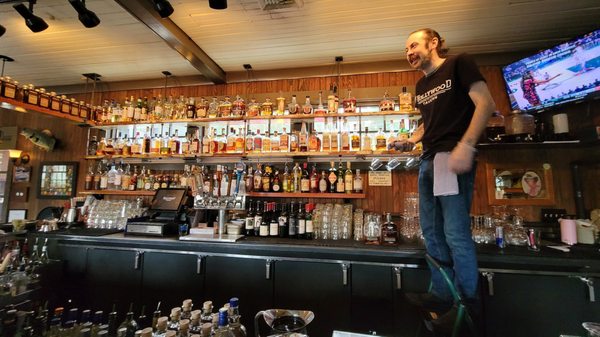 Hollywood Tavern by null