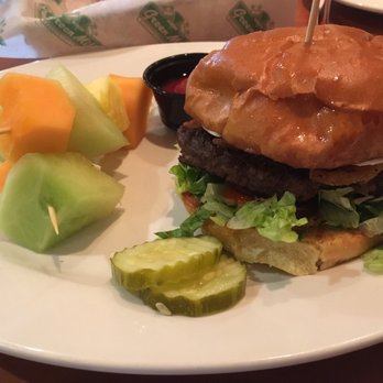 Green Mill Restaurant & Bar - Chili pepper burger - Pizza Near Me - New Ulm, Minnesota