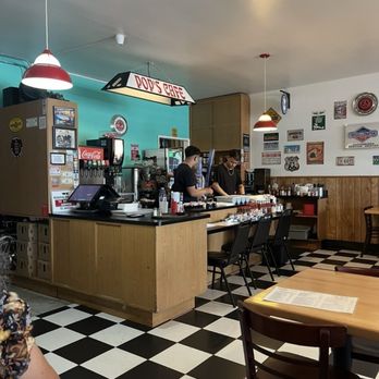 Pop's Cafe - Cute inside of the dining area - Breakfast & Brunch Near Me - Downey, California Pop's Cafe - Cute inside of the dining area - Breakfast & Brunch Near Me - Downey, California