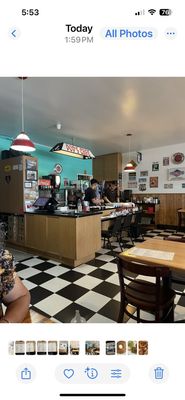 Pop's Cafe by null
