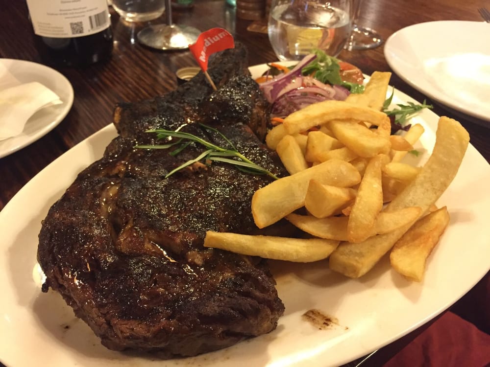 PINEAPPLE STEAKHOUSE Updated May 2024 706 Main St, Kangaroo Point