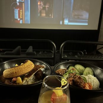 CMX Brickell Dine-In - Cocktail and food - Cinema Near Me - Miami, Florida CMX Brickell Dine-In - Cocktail and food - Cinema Near Me - Miami, Florida