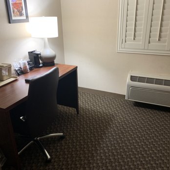 Comfort Inn & Suites Thatcher - Safford - Desk in room - Hotels Near Me - Thatcher, Arizona Comfort Inn & Suites Thatcher - Safford - Desk in room - Hotels Near Me - Thatcher, Arizona