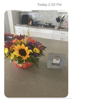 Midwood Flower Shop - Text from my sister and the arrangement they made - Florists Near Me - Charlotte, North Carolina Midwood Flower Shop - Text from my sister and the arrangement they made - Florists Near Me - Charlotte, North Carolina