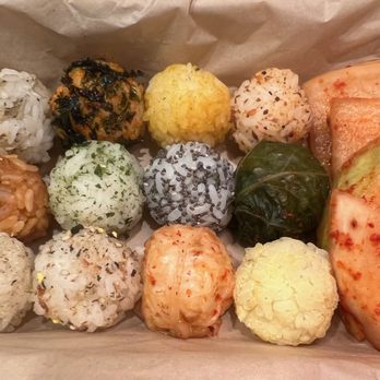 Gimjang - Assortment of morsels with seok bak ji - Korean Near Me - Northvale, New Jersey