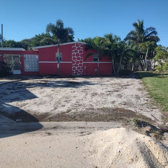Starrett Stump Grinding - Tree Services Near Me - Indian Harbour Beach, Florida