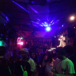 Boteco Pratododia - Domingo com DJ NUTS!