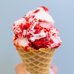 La Monarca Michoacana 10 - Red Velvet Bundt Cake Ice Cream