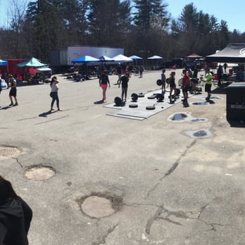 CrossFit Free - The back lot - Interval Training Gyms Near Me - Salem, New Hampshire