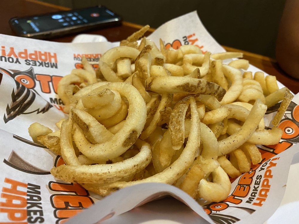 Hooters