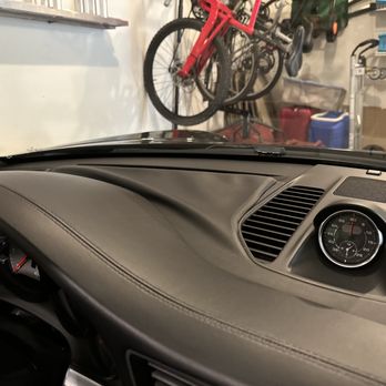 Gonzalez Auto Upholstery - Old Dashboard with Ripple Leather - Auto Upholstery Near Me - Houston, Texas Gonzalez Auto Upholstery - Old Dashboard with Ripple Leather - Auto Upholstery Near Me - Houston, Texas