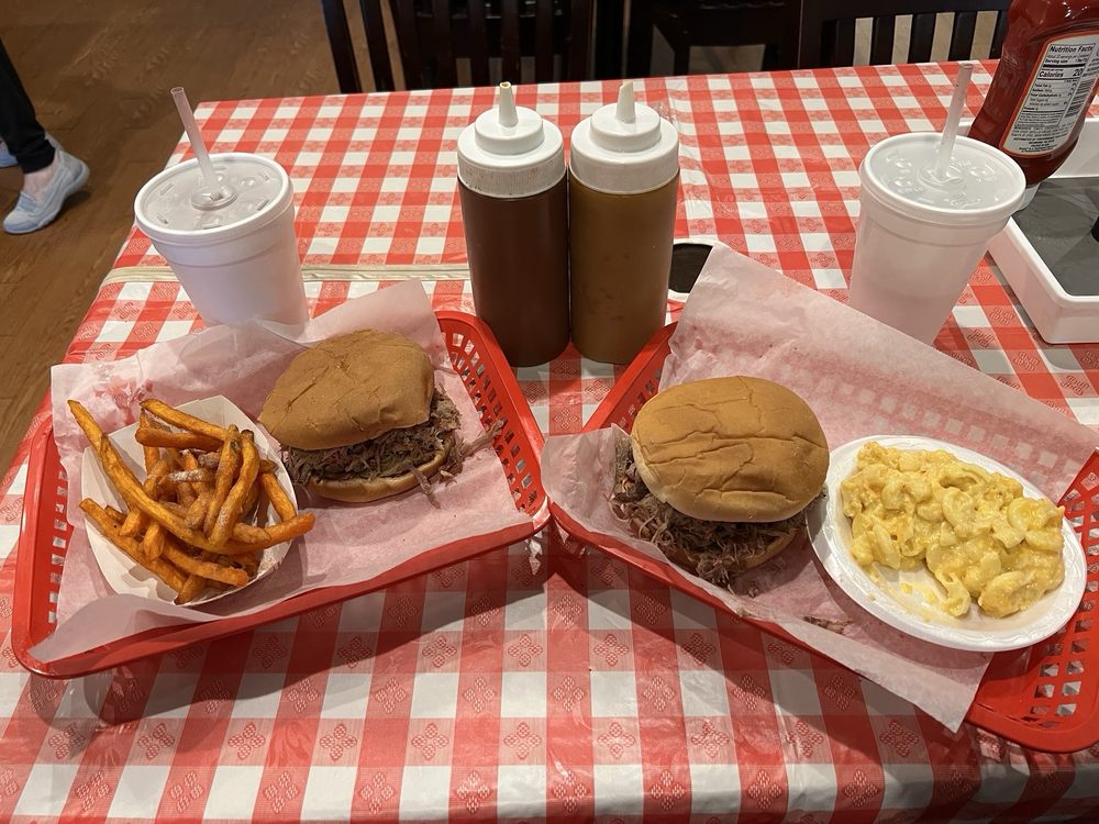 Food from Bubba's BBQ & Bash