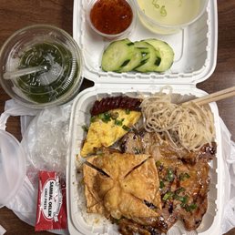 #1. Cơm Tám Kiều Giang to go #1. Cơm Tám Kiều Giang to go
