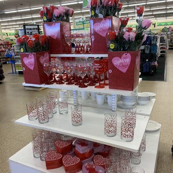 Dollar Tree - Discount Store Near Me - Converse, Texas