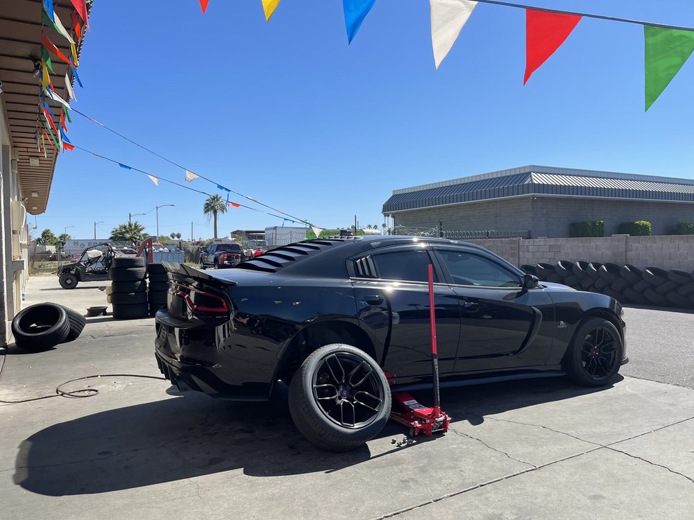 JOHNNYS TIRES SHOP Updated August 2024 14 Reviews 7115 N 51st Ave