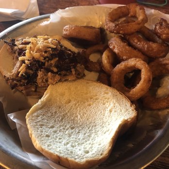 Rusted Spoke Brewing - Pulled Pork - Barbeque Near Me - Mackinaw City, Michigan