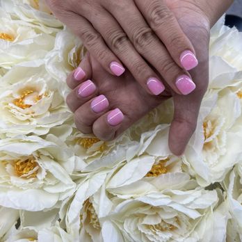 Tommy Nails & Spa - very short (my preference) dip nails! - Nail Salons Near Me - Tomball, Texas