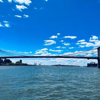 Brooklyn Bridge - Landmarks & Historical Buildings Near Me - Brooklyn, New York