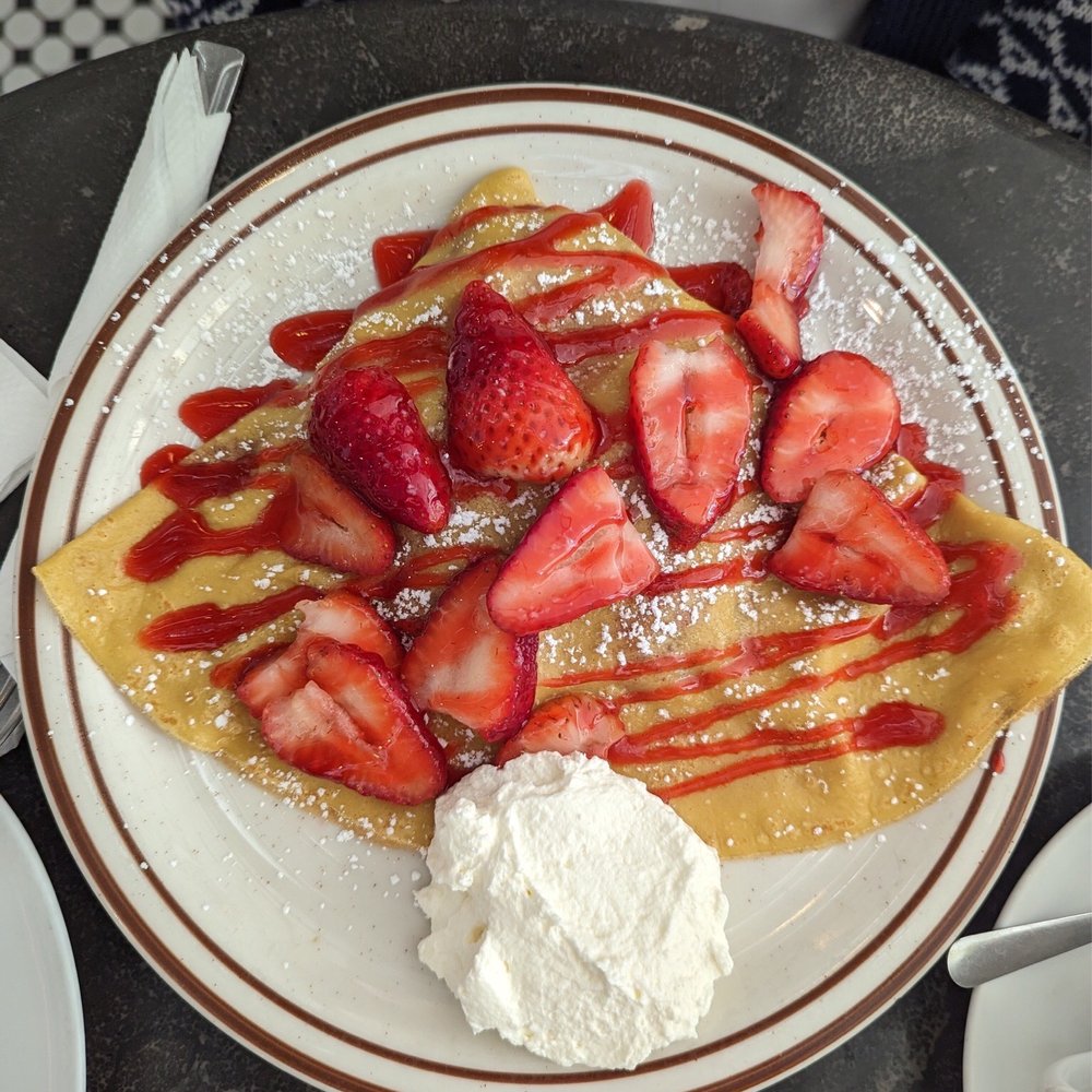 Crepes De Paris - Favorite Crepe - Creperies Near Me - Los Angeles, California