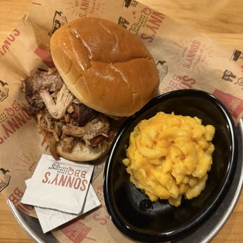 Sonny's BBQ - Barbeque Near Me - Vero Beach, Florida