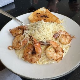 Pasta al Limone w/ Prawns Pasta al Limone w/ Prawns