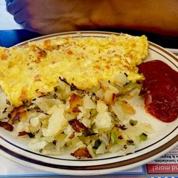 Endy's Grill - Greek Omelet